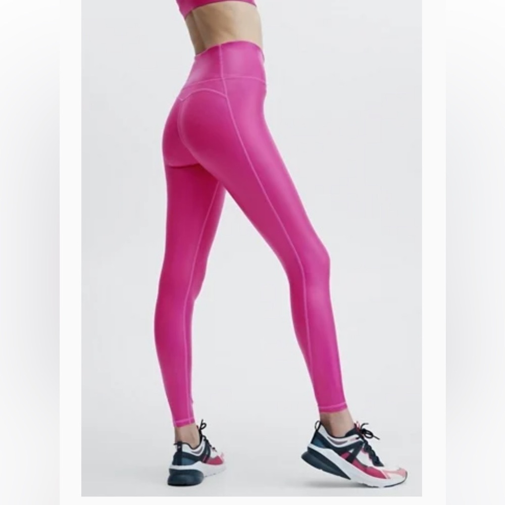 High-Waisted Iridescent Luxe Legging